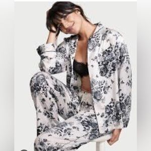 NWT Brand New 2021 style Victoria Secret Satin Pajamas!!